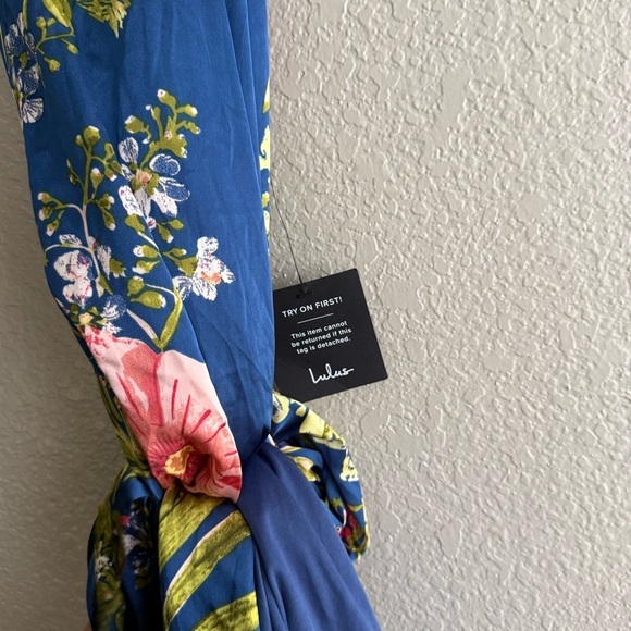 NEW Lulus Still the One Blue Floral Print Satin Maxi Dress Sz XS - Picture 13 of 15